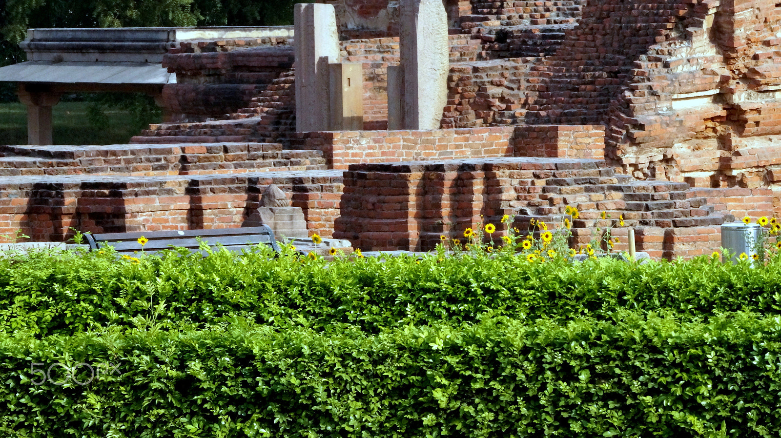 Sony E 55-210mm F4.5-6.3 OSS sample photo. Dhamek stupa photography