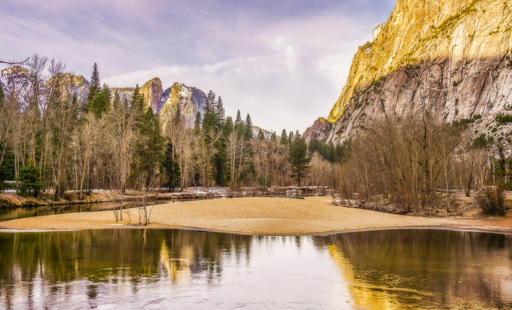 Sony a6000 + Sony Vario-Tessar T* FE 16-35mm F4 ZA OSS sample photo. Yosemite reflections photography