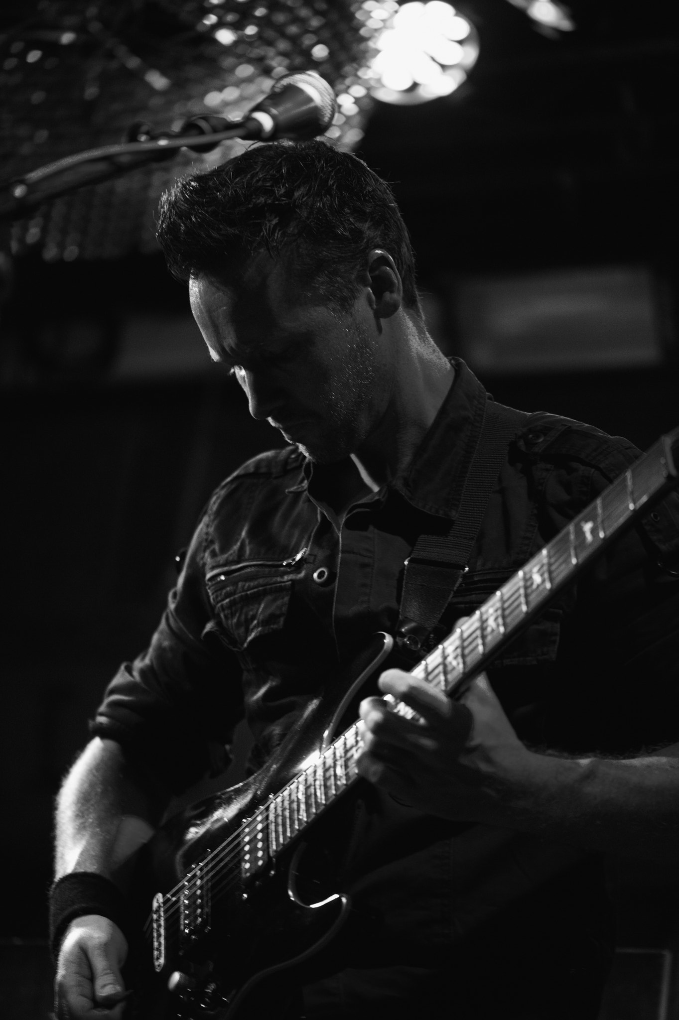 Nikon D3 sample photo. Guitar into the dark photography