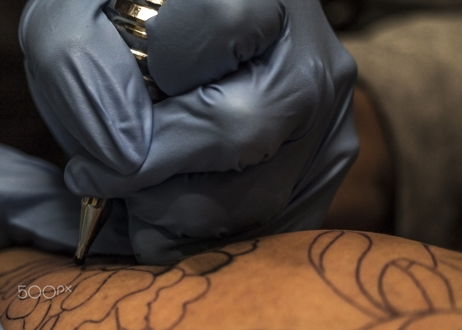 Canon EF-S 55-250mm F4-5.6 IS STM sample photo. Tattoo photography