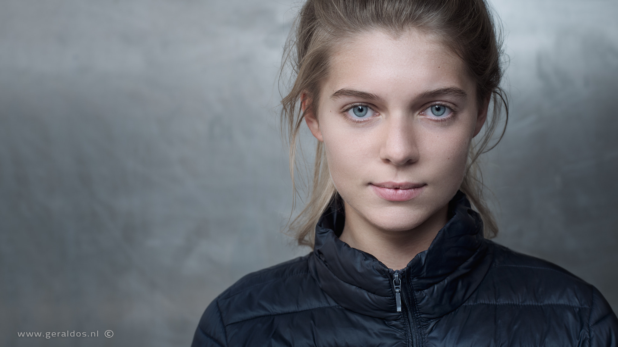 ZEISS Planar T* 50mm F1.4 sample photo. A stranger - groningen photography