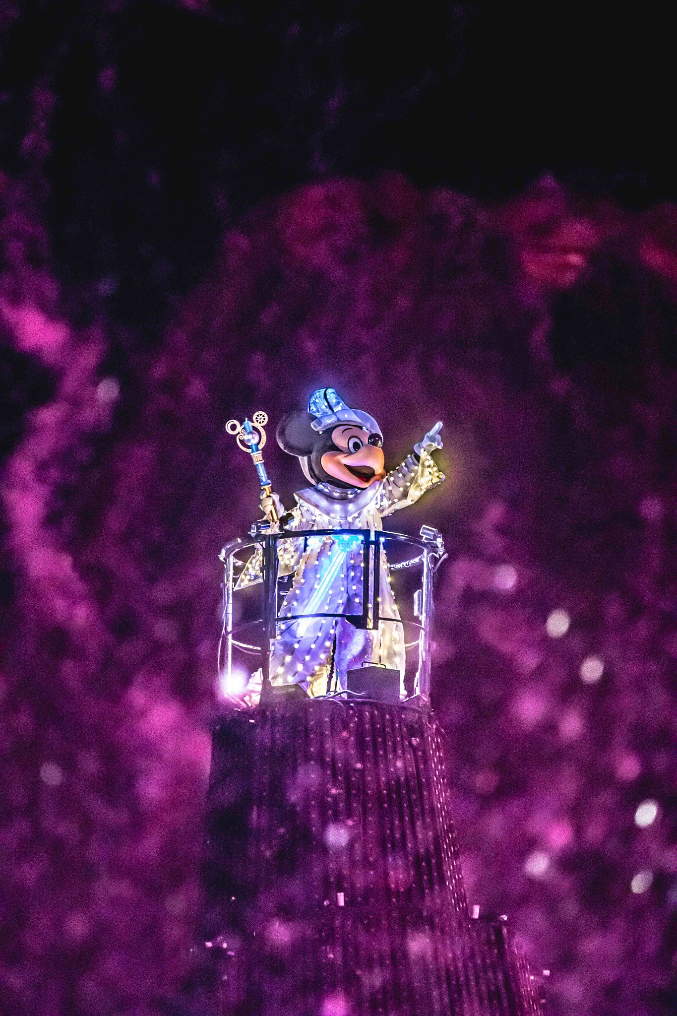 150-600mm F5-6.3 DG OS HSM | Contemporary 015 sample photo. Fantasmic photography