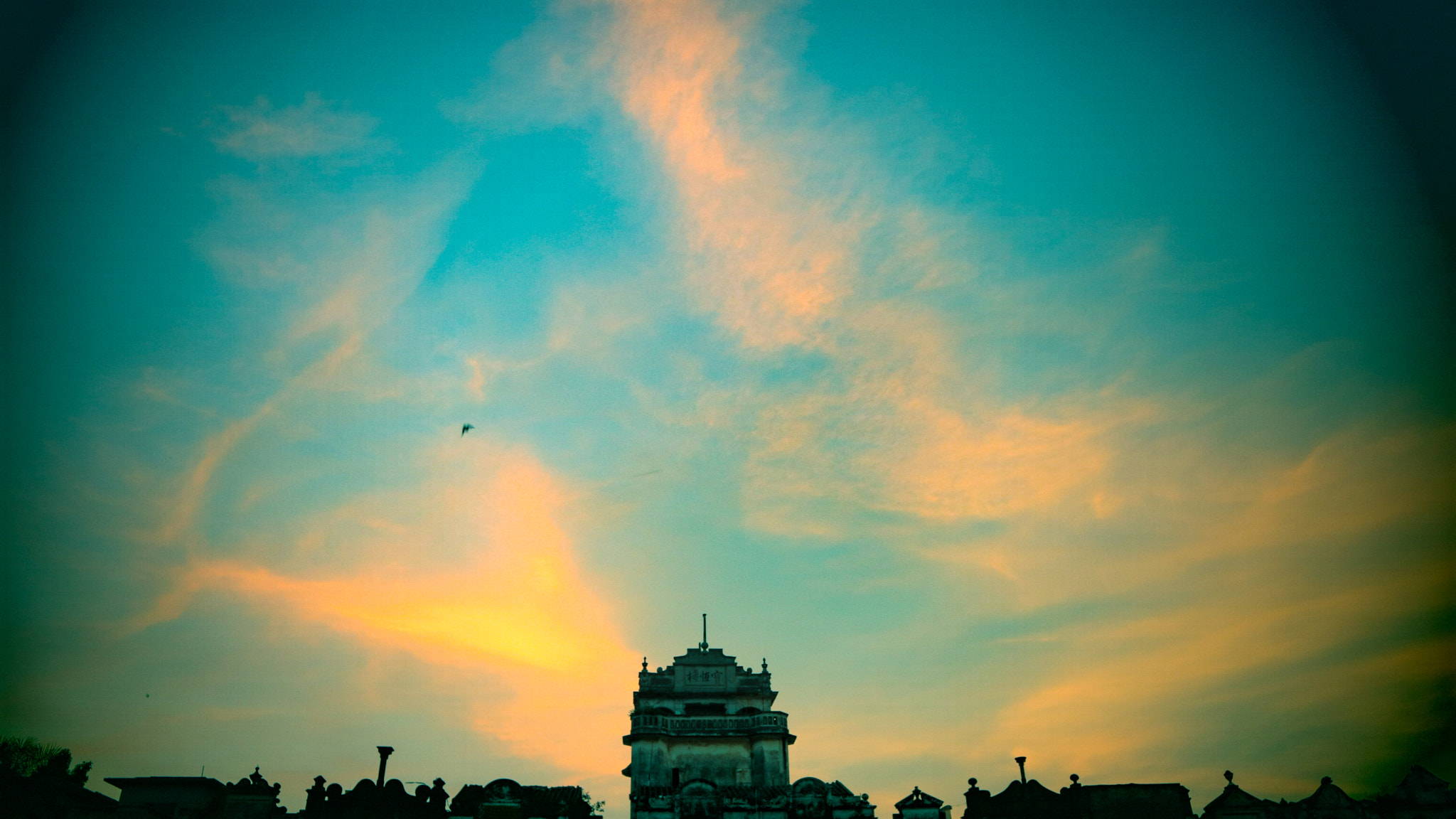 Canon EOS M3 sample photo. Blue sky photography