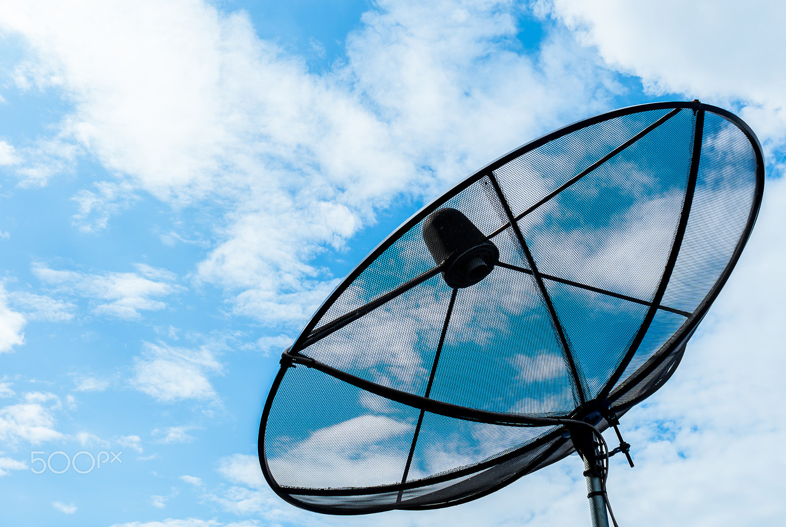 Sony a6300 + Sony FE 28-70mm F3.5-5.6 OSS sample photo. Satellite dish with blue sky photography