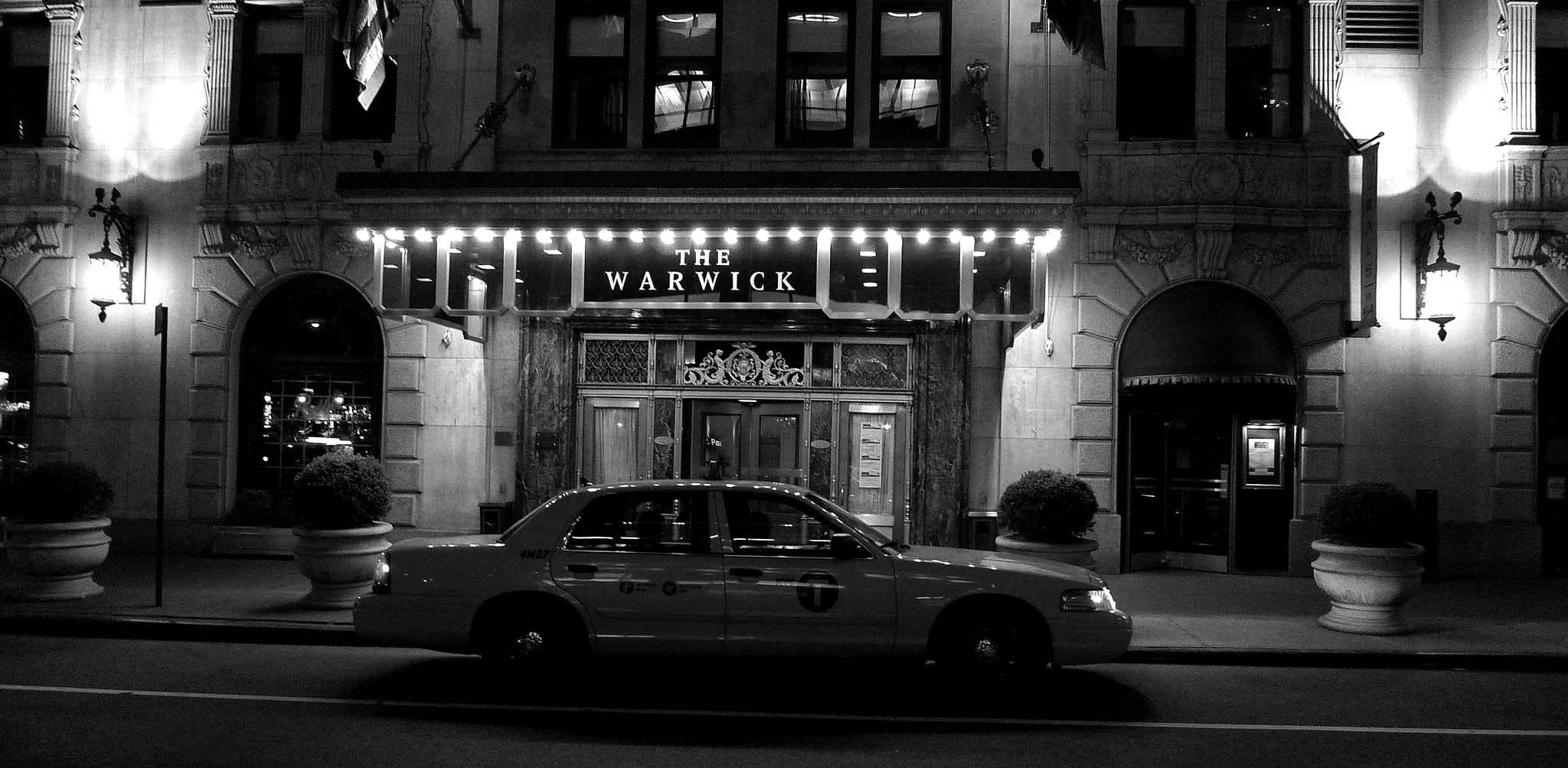 Leica D-LUX 4 sample photo. New york photography