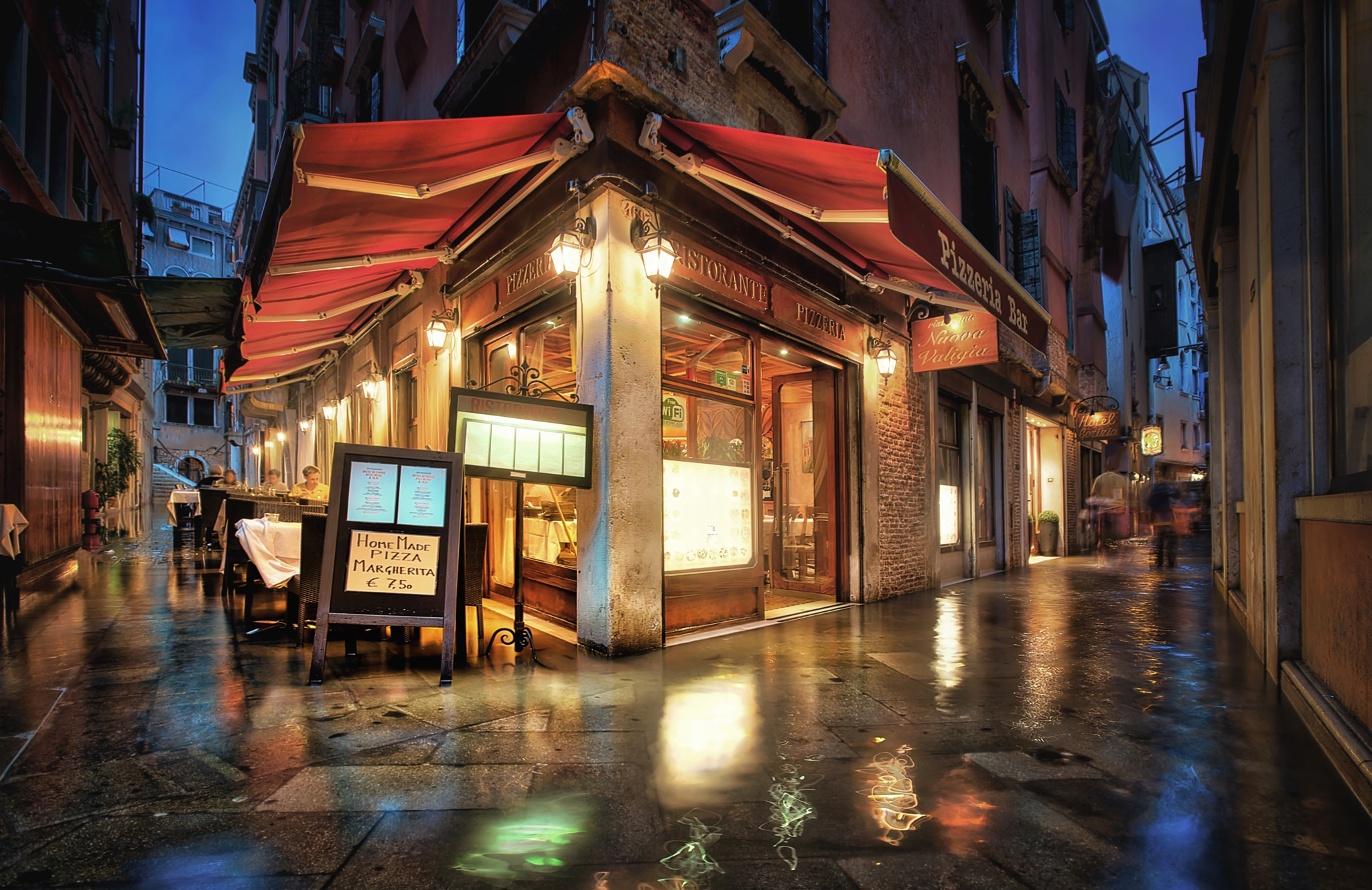 Sony a7R + Canon EF 16-35mm F2.8L II USM sample photo. Venetian floods photography