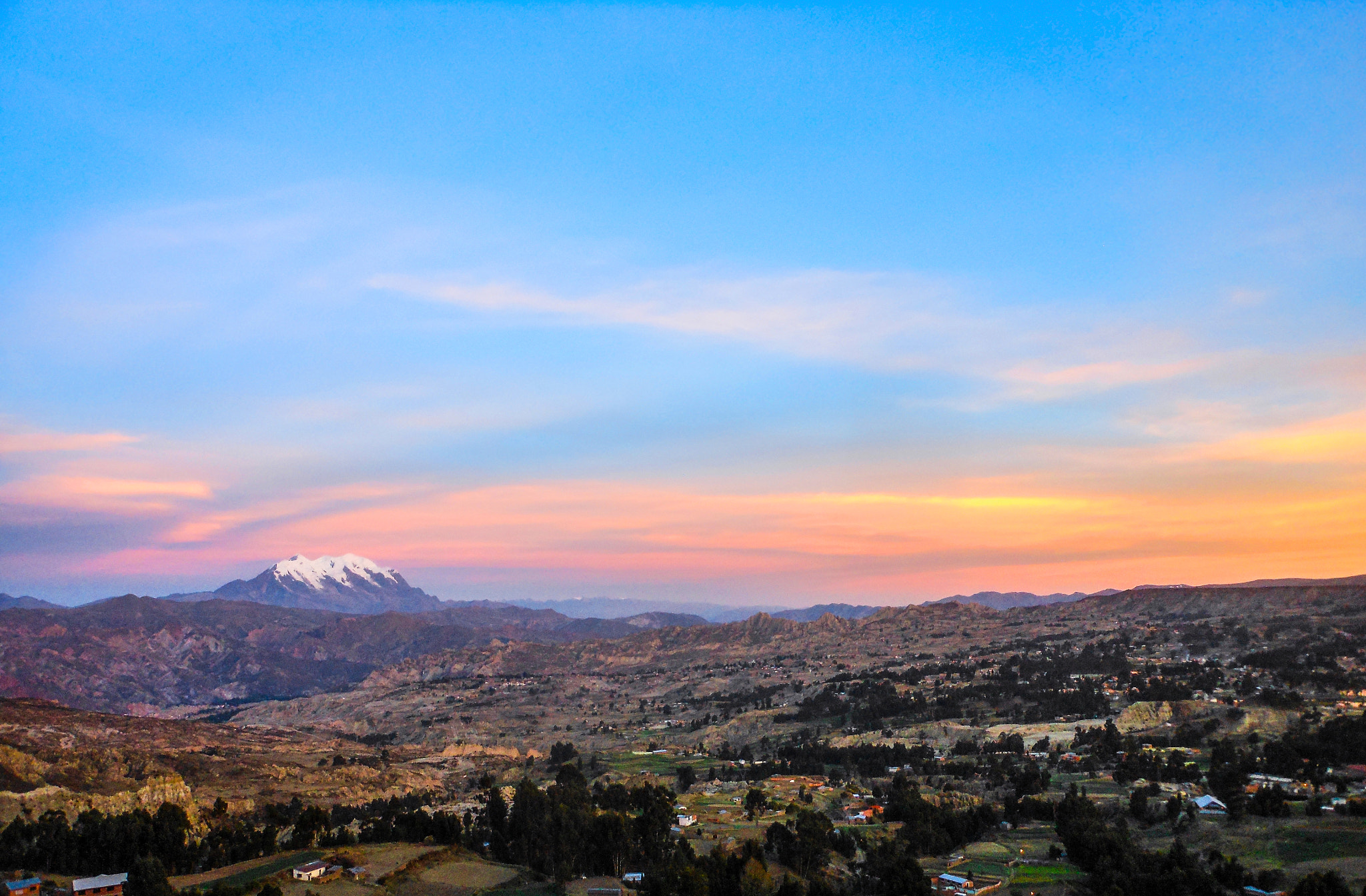 Nikon Coolpix S6100 sample photo. Illimani multicolor... photography