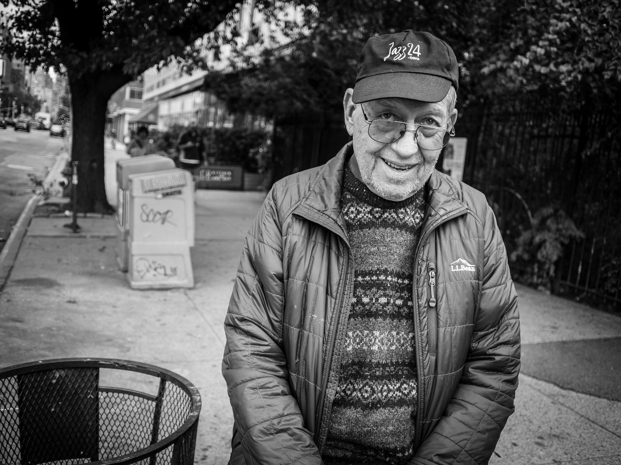 Olympus M.Zuiko Digital 17mm F2.8 Pancake sample photo. Streets of nyc #1 photography