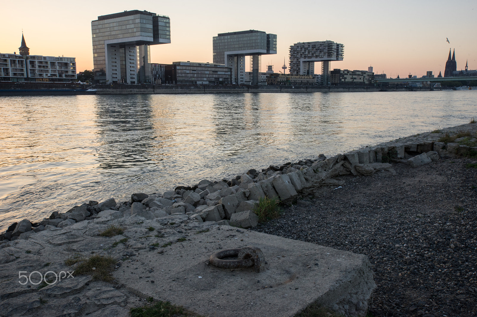 Tamron 18-270mm F3.5-6.3 Di II PZD sample photo. Crane houses iii photography