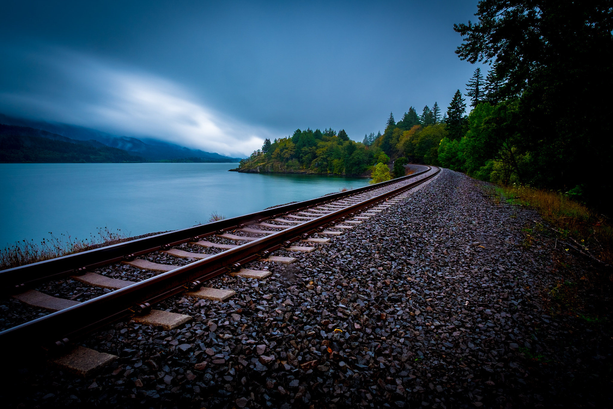 Fujifilm X-T10 + Fujifilm XF 14mm F2.8 R sample photo. Columbia river gorge photography