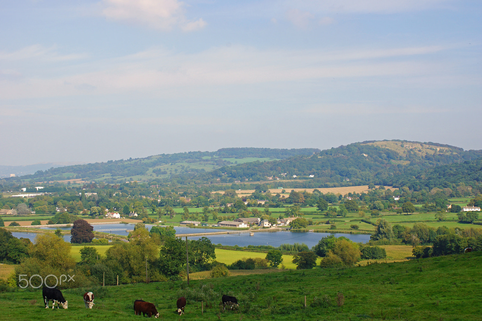 Sony DT 18-70mm F3.5-5.6 sample photo. Edge of the cotswolds photography
