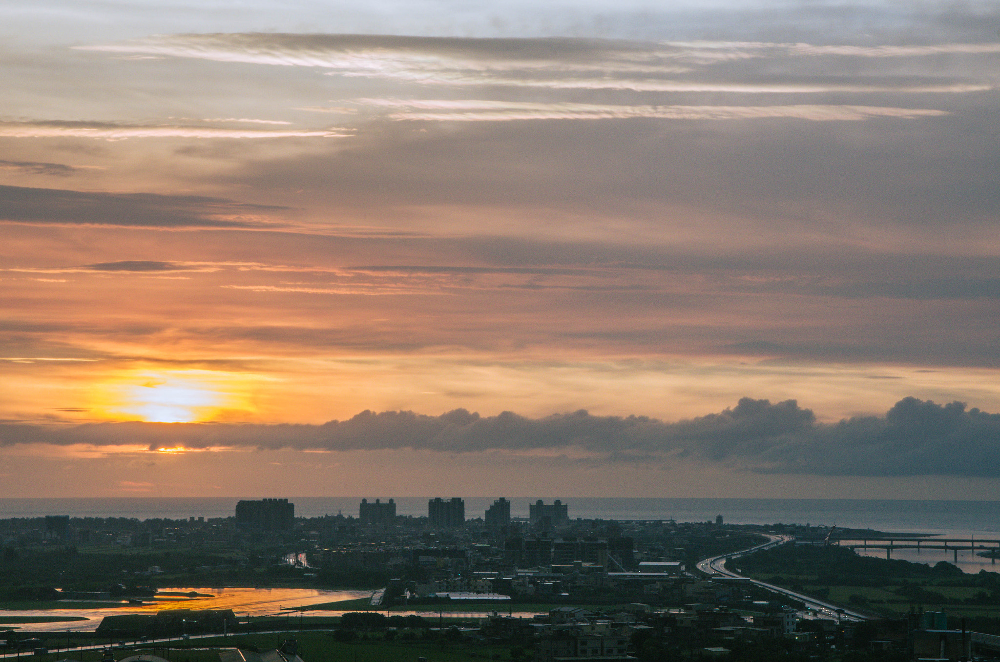 Pentax K-5 sample photo. Sunset photography