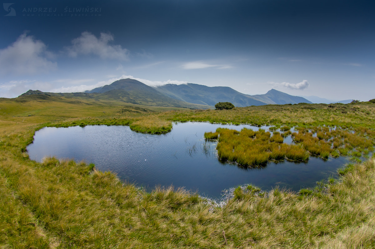 Pentax K-3 sample photo. Lake in the romanian carpathians photography