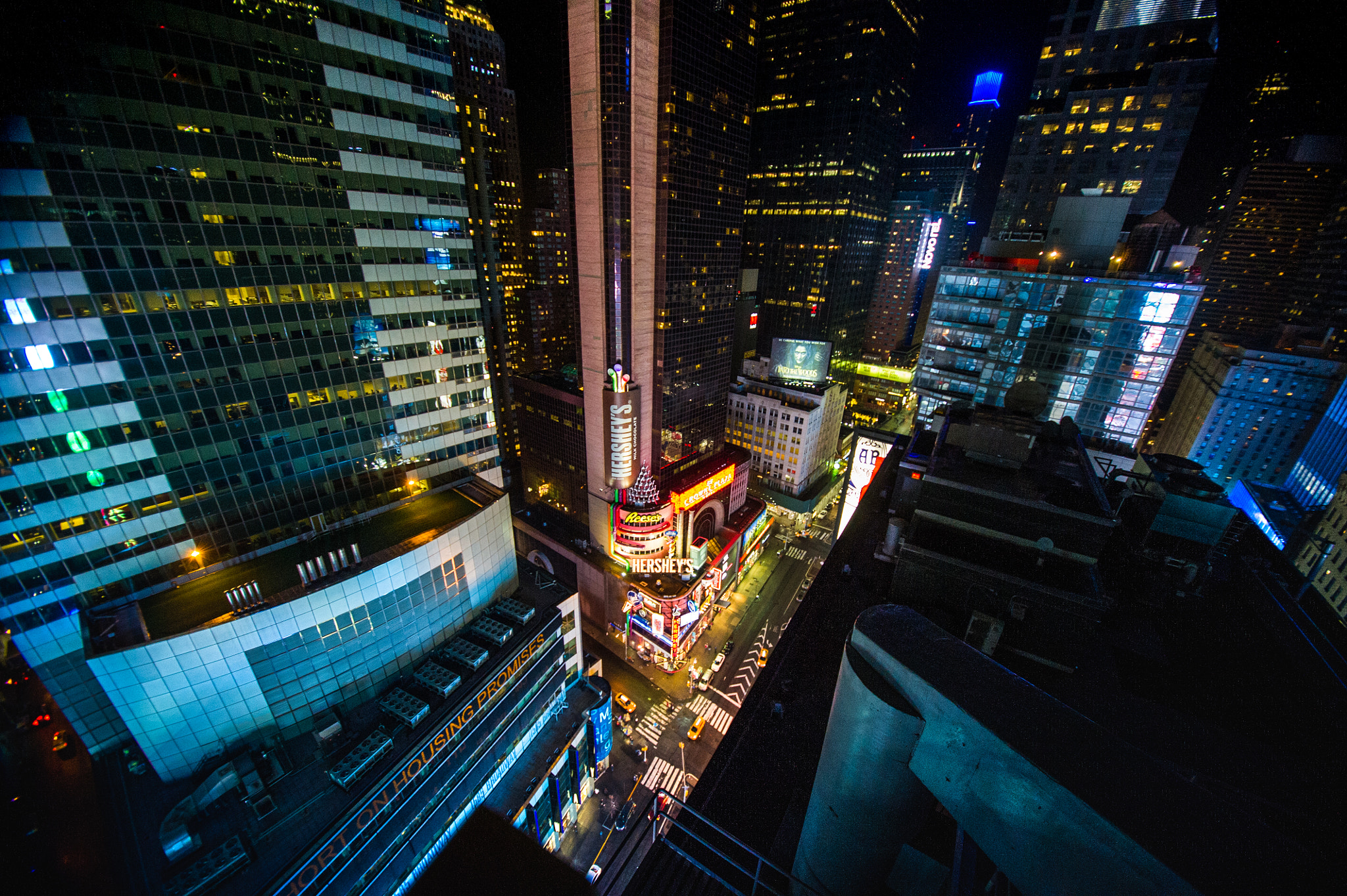 Nikon D3S sample photo. Times square photography