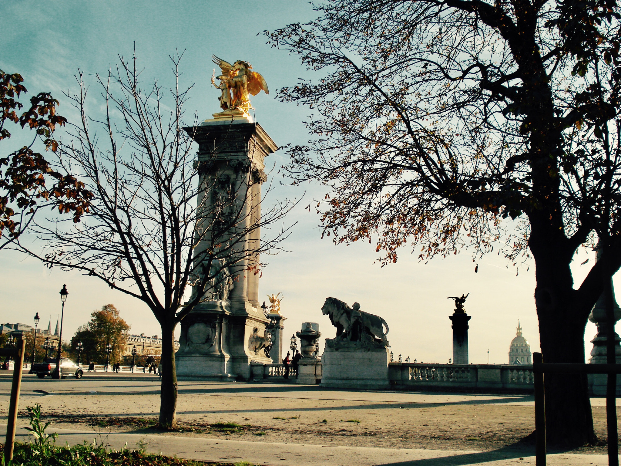 Sony DSC-W70 sample photo. Pont alexandre iii - paris france photography