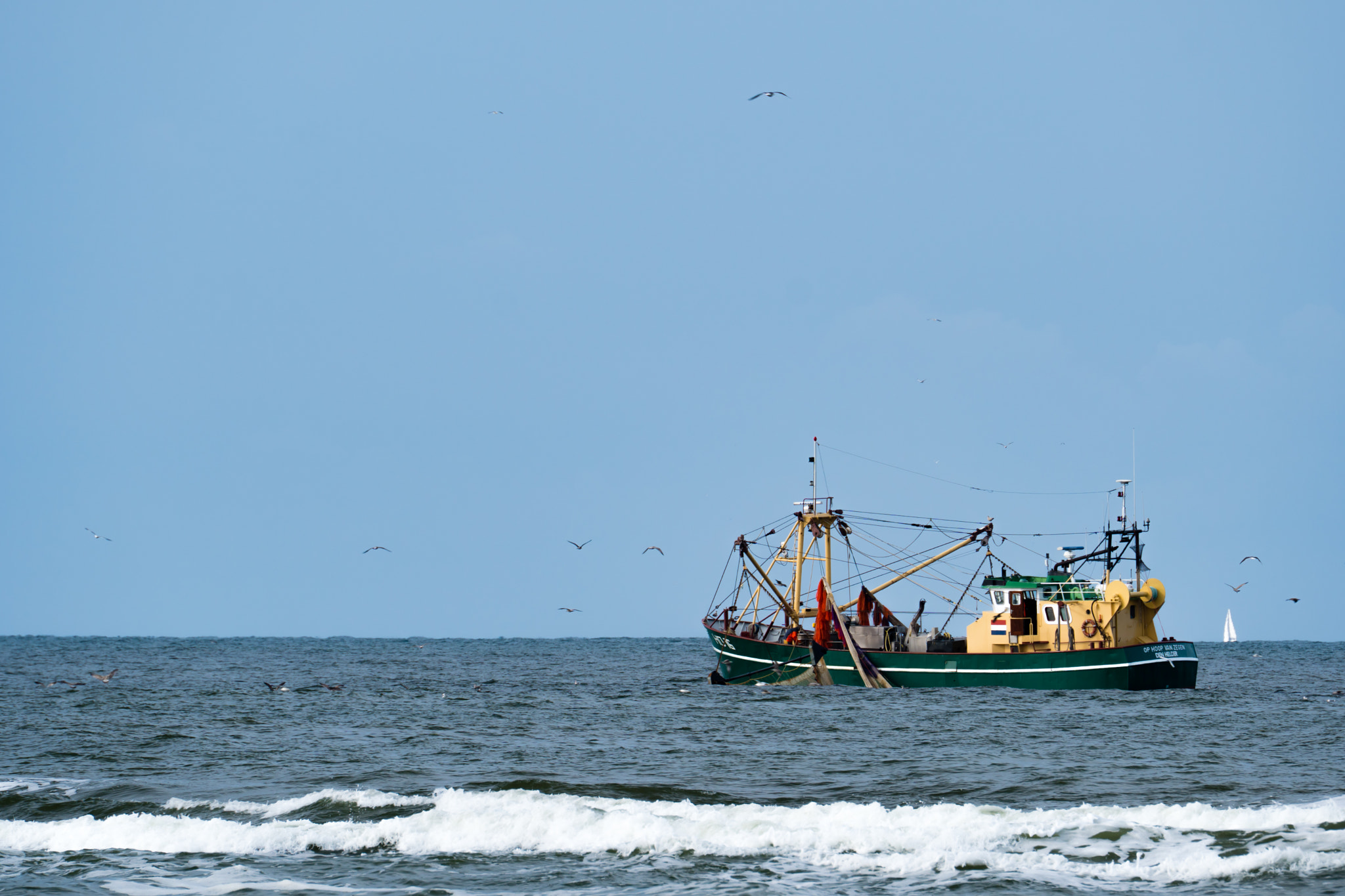 Sony FE 70-300mm F4.5-5.6 G OSS sample photo. Fisher boat 'hoping for blessing' photography