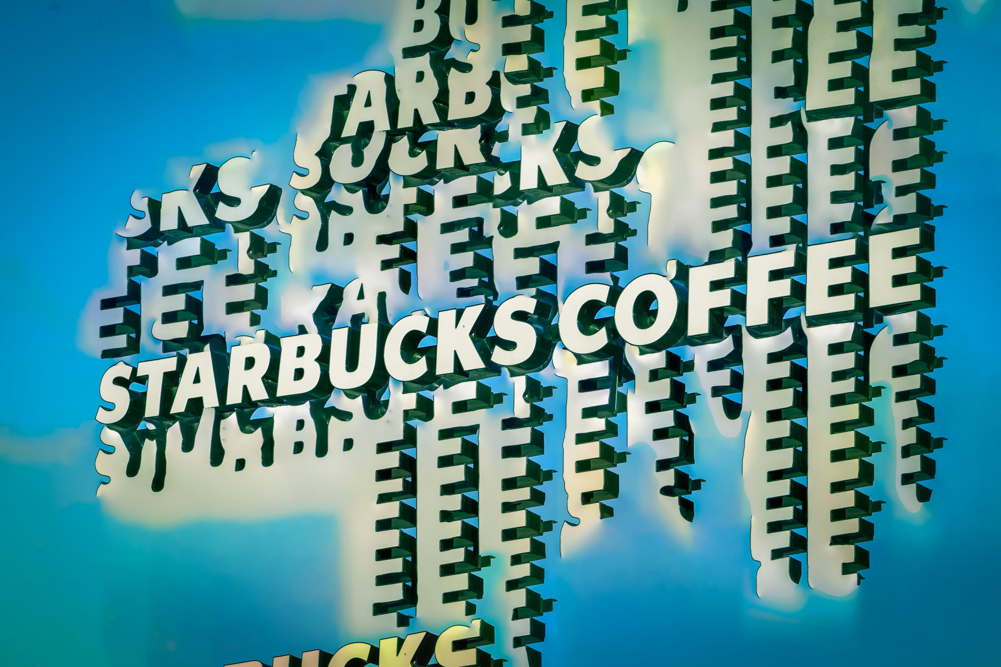 Sony FE 24-240mm F3.5-6.3 OSS sample photo. Starbucks..... photography