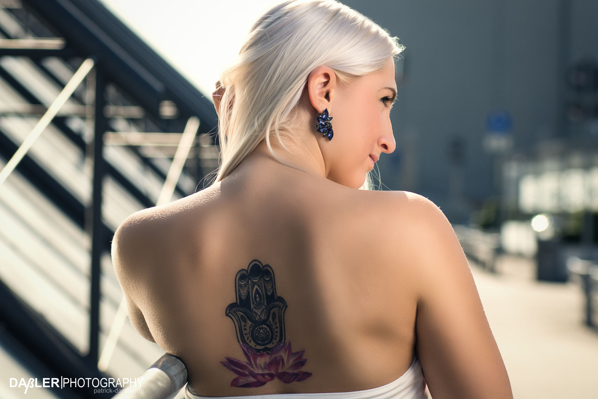 AF Zoom-Nikkor 80-200mm f/2.8 ED sample photo. Tattoo photography