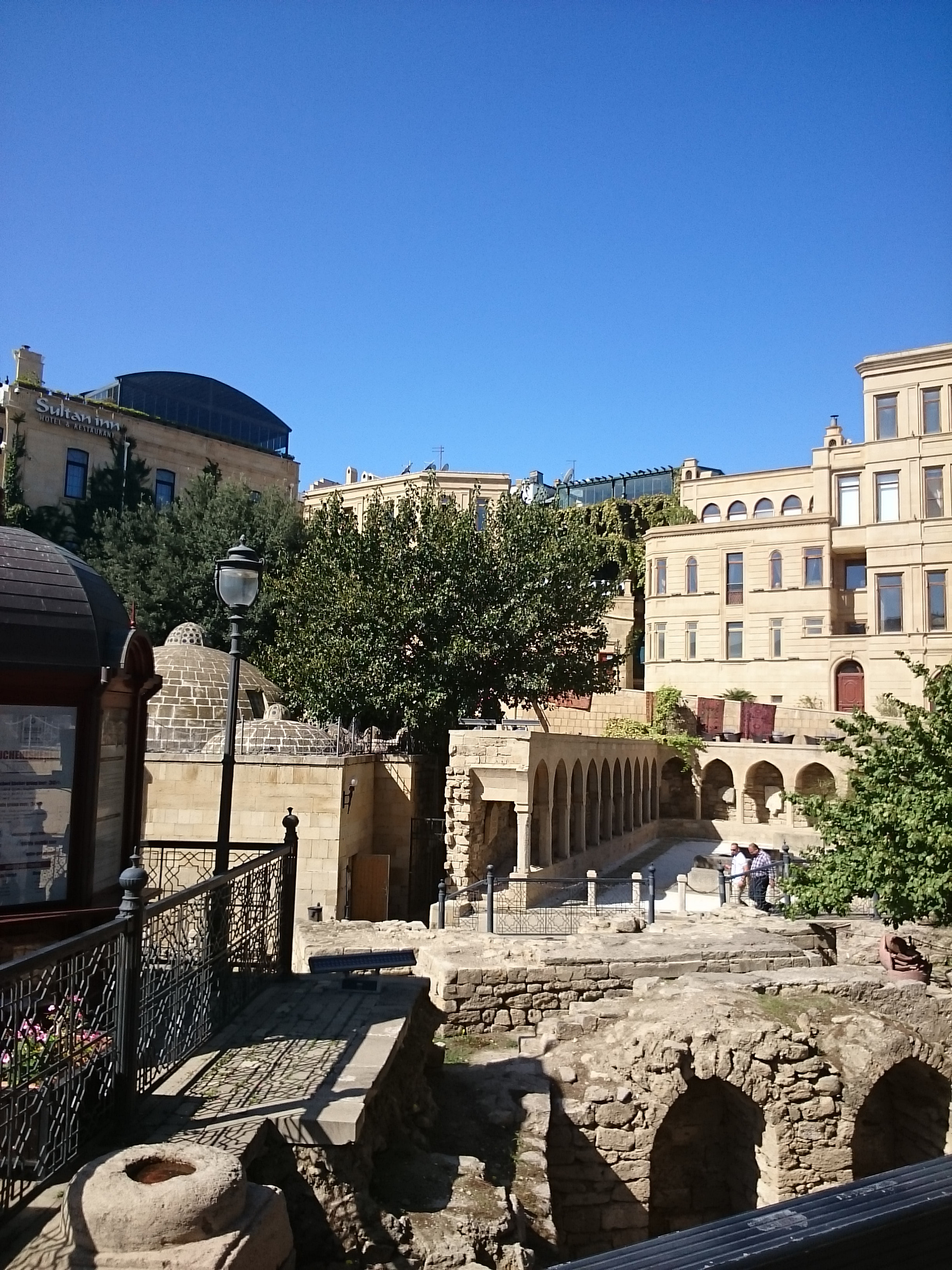 Sony Xperia Z Ultra sample photo. Baku city photography