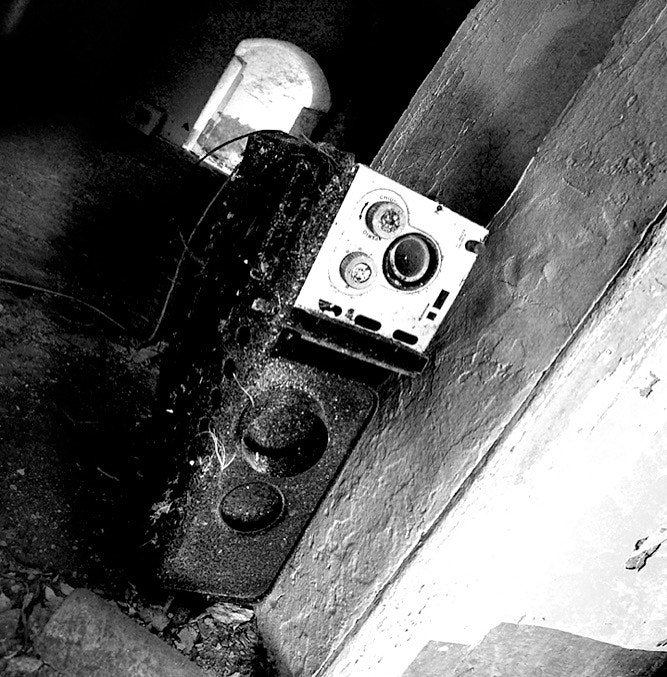 Kodak DCS Pro 14nx sample photo. In quell'antico borgo fantasma mi sono fatto silenzio. photography
