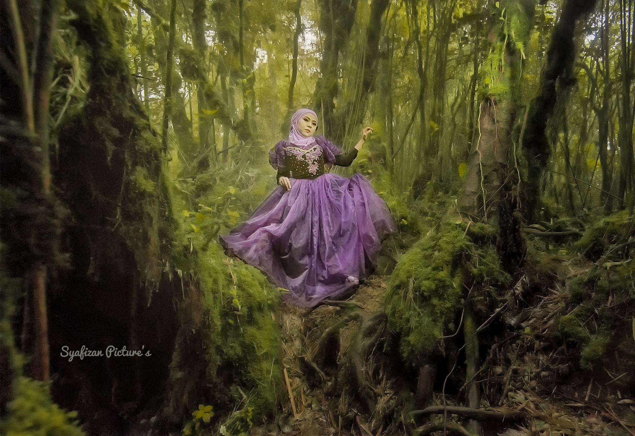Nikon Df sample photo. Lady in the wood photography