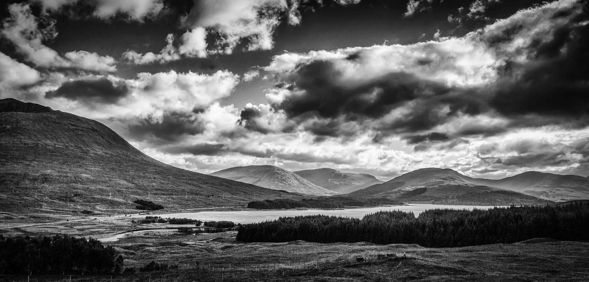 Canon EOS 650D (EOS Rebel T4i / EOS Kiss X6i) + Canon TAMRON SP 17-50mm f/2.8 Di II VC B005 sample photo. Loch tulla from black mount photography
