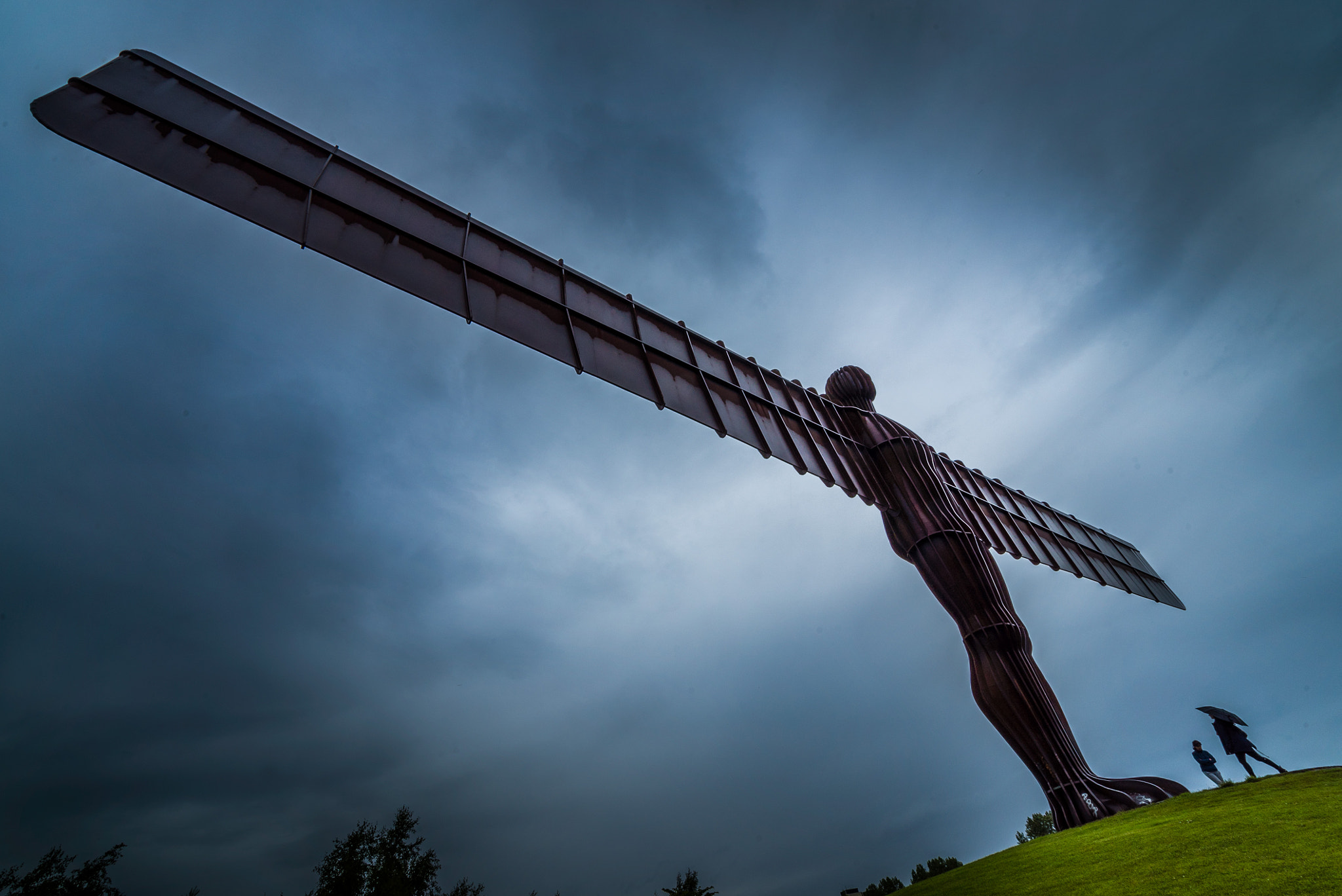 Sony a7S + Sony Vario-Tessar T* FE 16-35mm F4 ZA OSS sample photo. Angel of the north photography