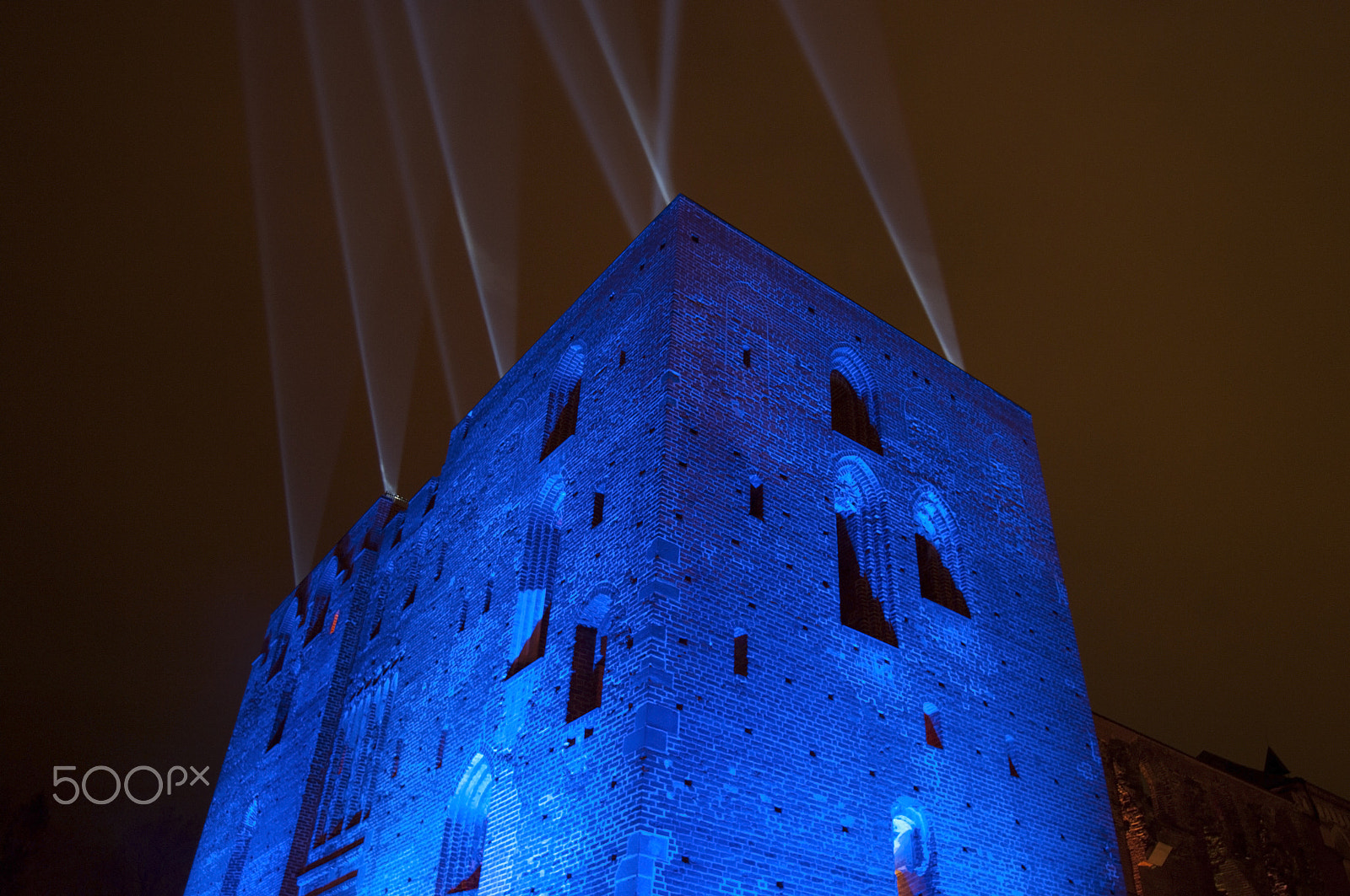 Sigma AF 10-20mm F4-5.6 EX DC sample photo. Architectural lighting and light art festival in tartu photography