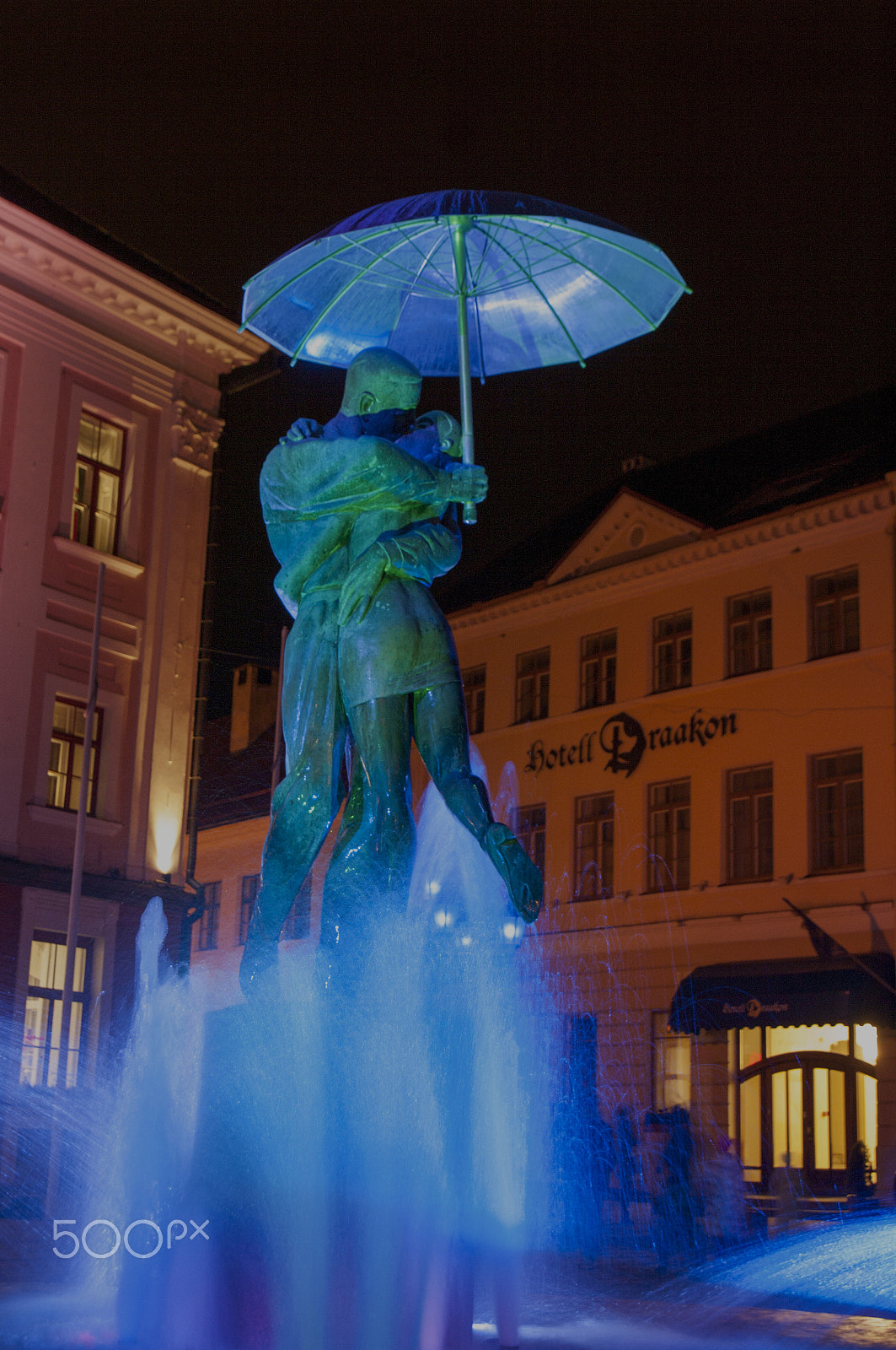 Sigma AF 10-20mm F4-5.6 EX DC sample photo. Architectural lighting and light art festival in tartu photography