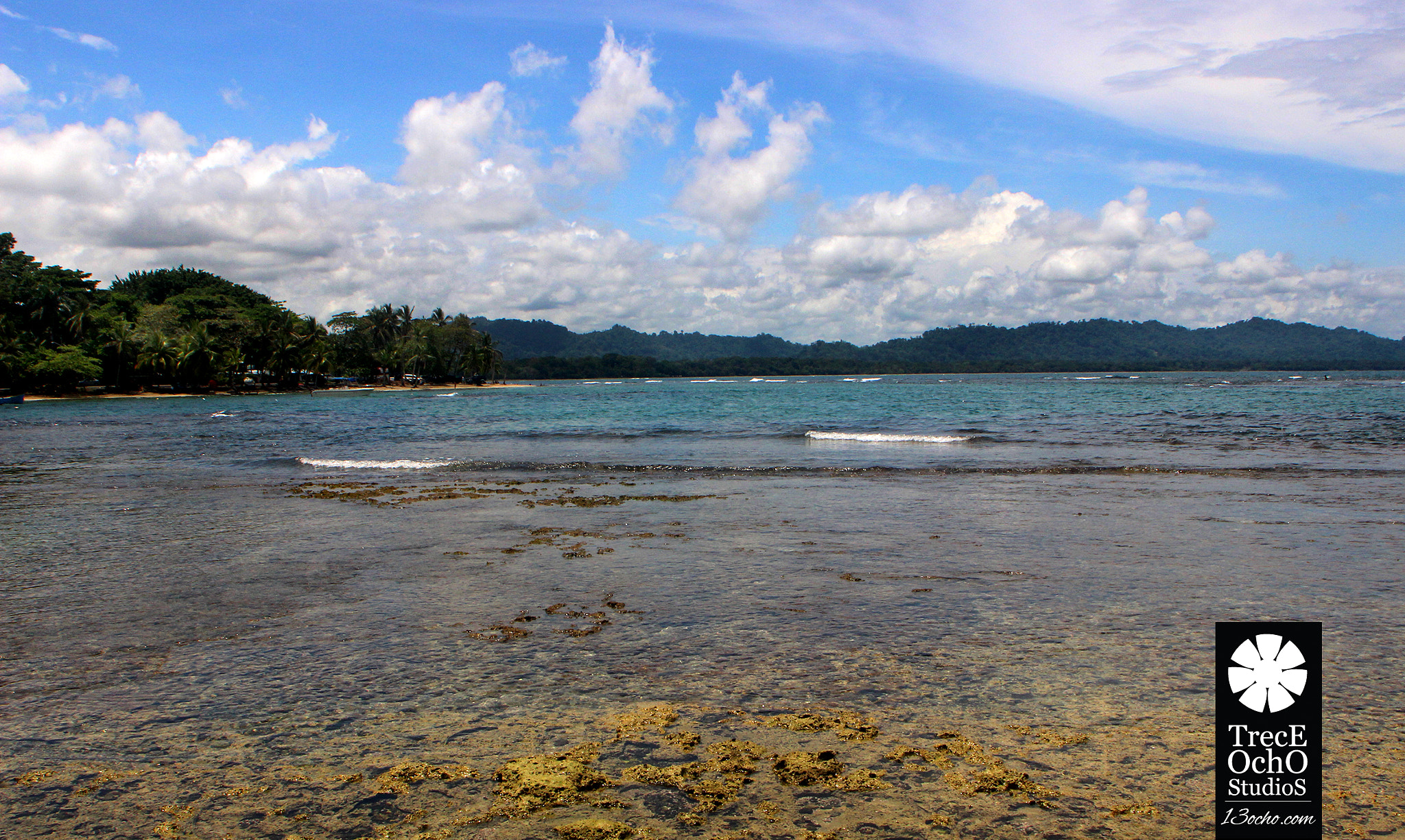 Canon EF 20-35mm F3.5-4.5 USM sample photo. Paraiso photography
