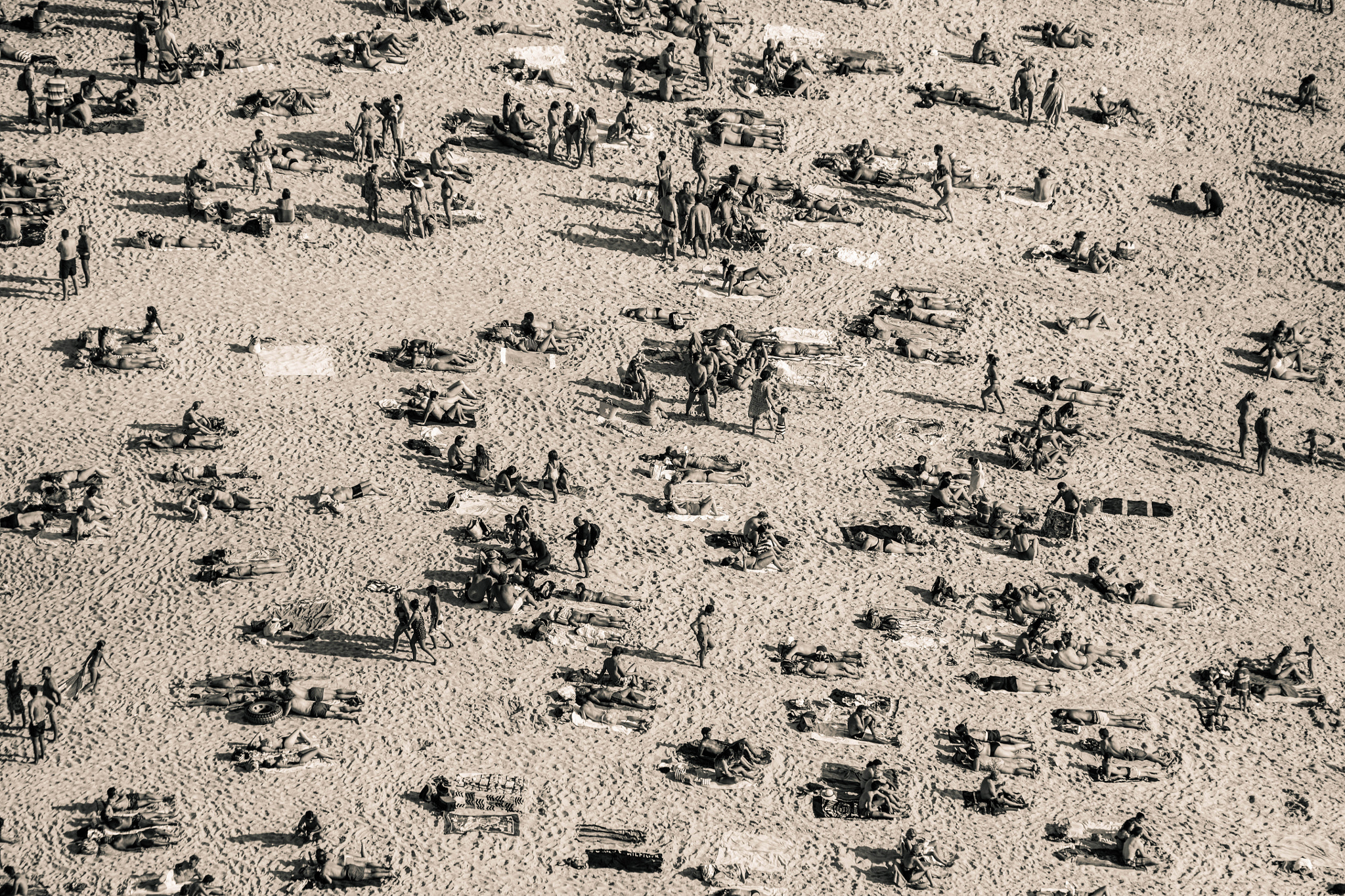 Canon EF 300mm F4L IS USM sample photo. Old beach photography