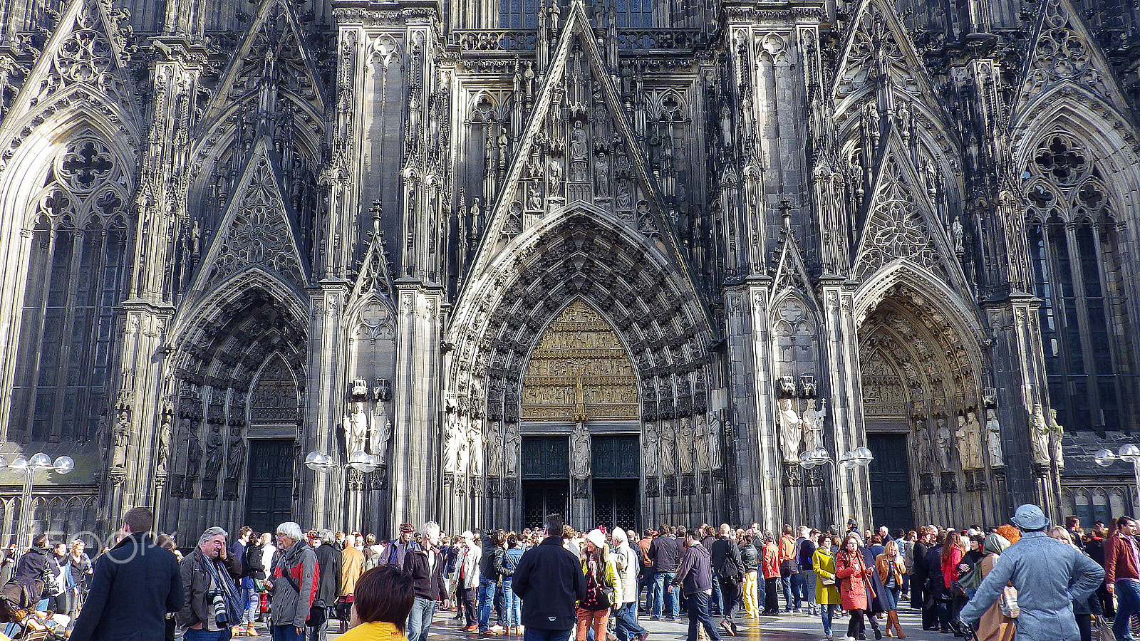 Pentax Optio WG-2 sample photo. Cologne cathedral photography