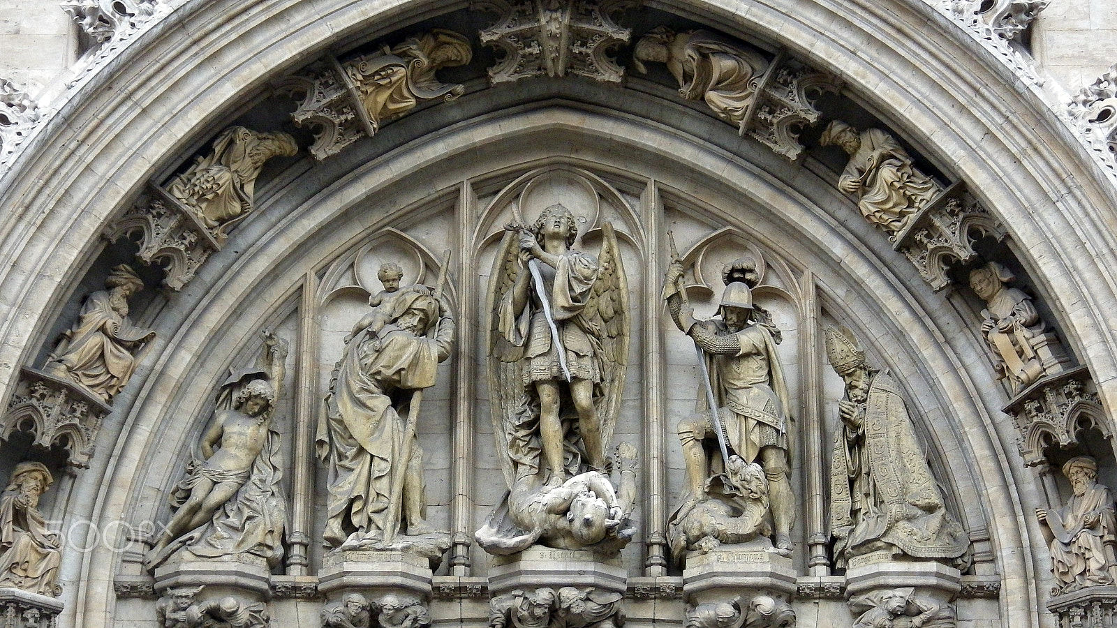 Pentax Optio WG-2 sample photo. Brussels townhall tympanum photography