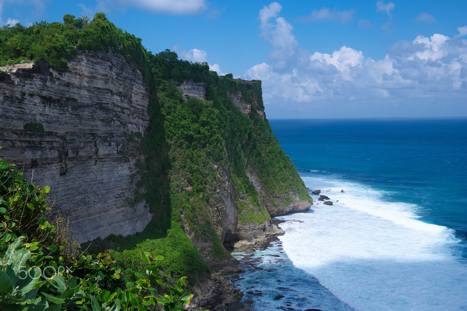 Saumsun NX 16-50mm F2-2.8 S ED OIS sample photo. Bali, indonesia photography