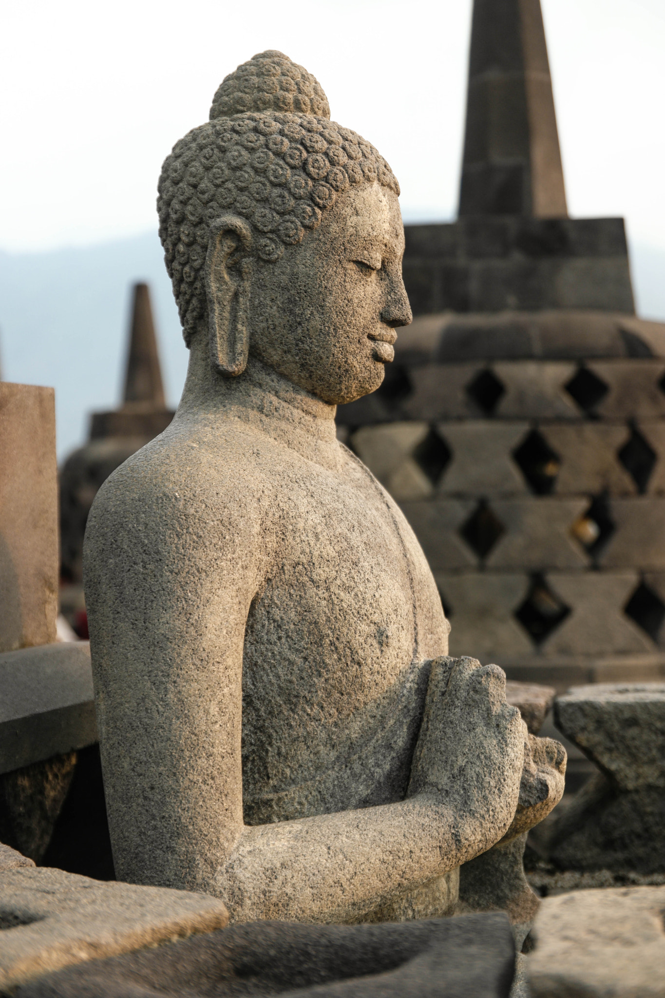 Saumsun NX 16-50mm F2-2.8 S ED OIS sample photo. Buddha photography