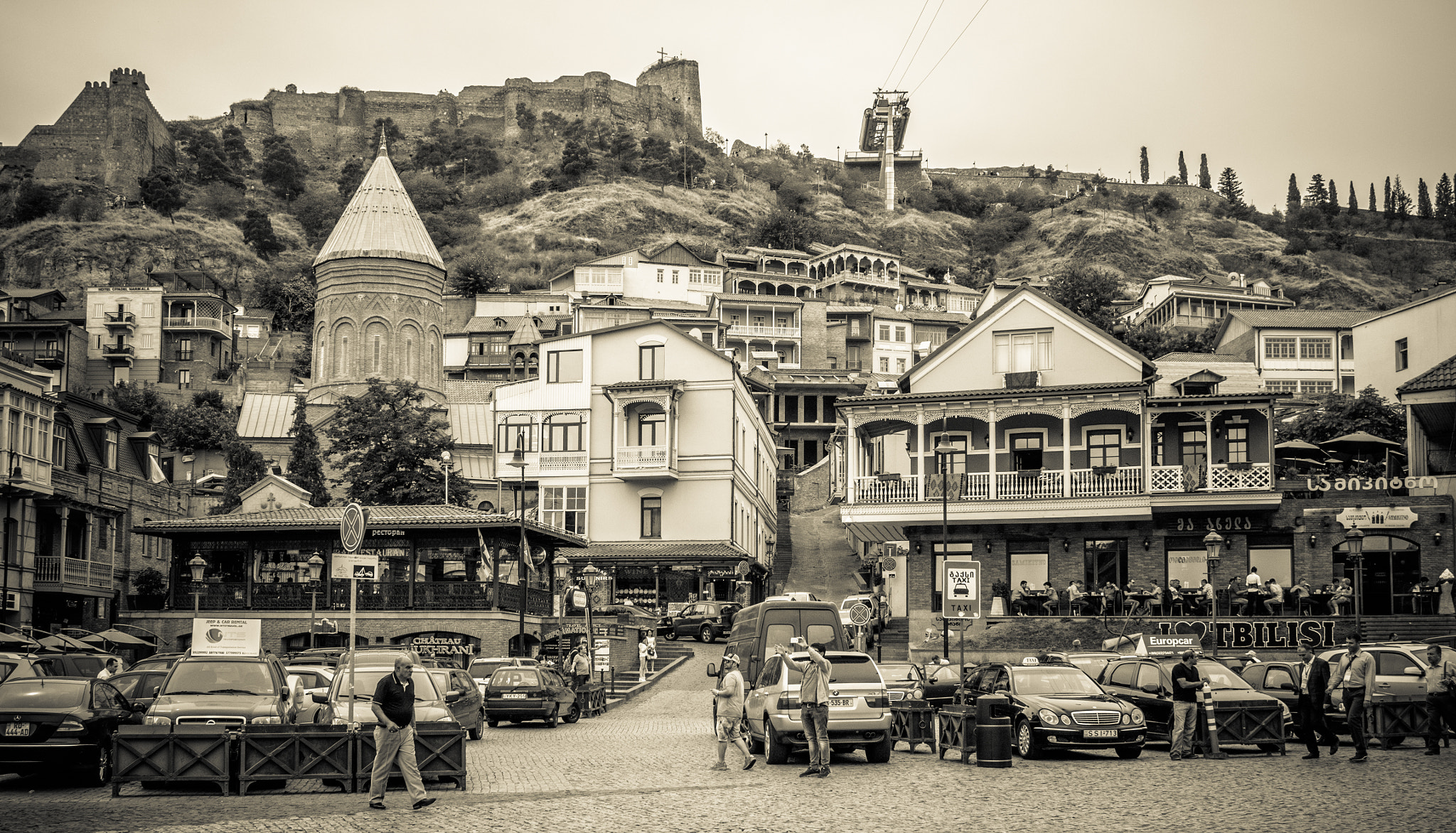 Panasonic Lumix DMC-G5 + Panasonic Lumix G 20mm F1.7 ASPH sample photo. Classic tbilisi photography