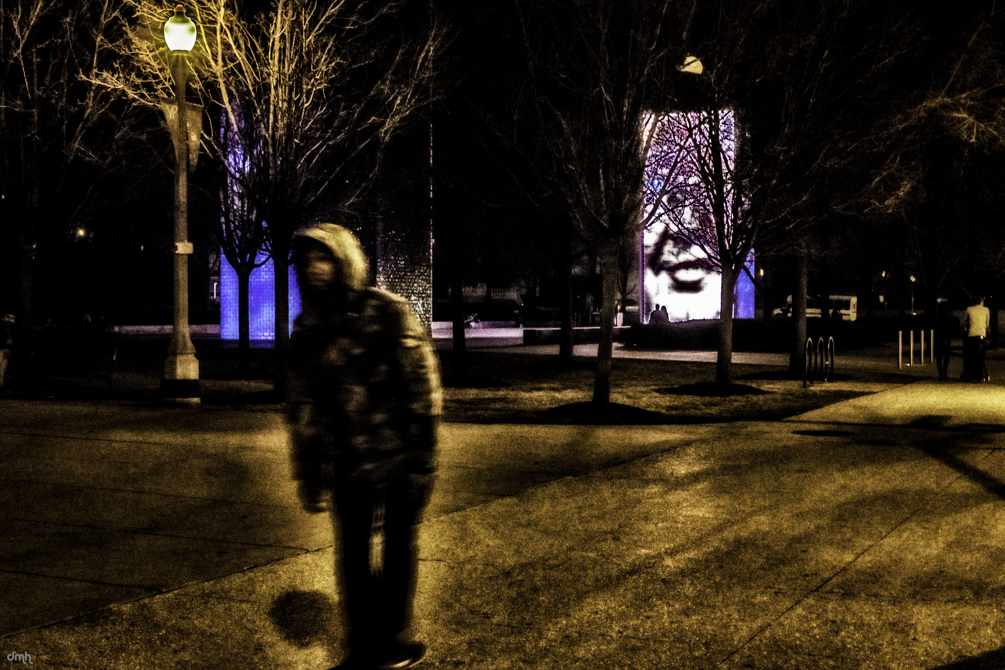Fujifilm X-E2 + Fujifilm XF 35mm F2 R WR sample photo. Night of the living... photography