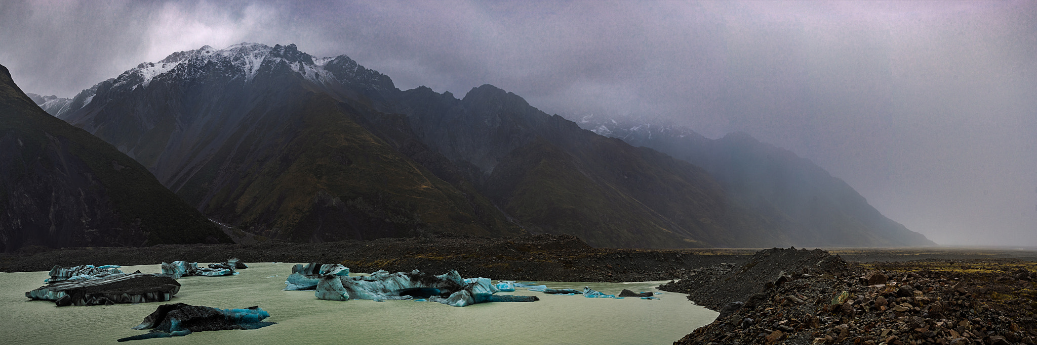 Sigma 18-200mm f/3.5-6.3 DC OS sample photo. Deep inside mordor photography