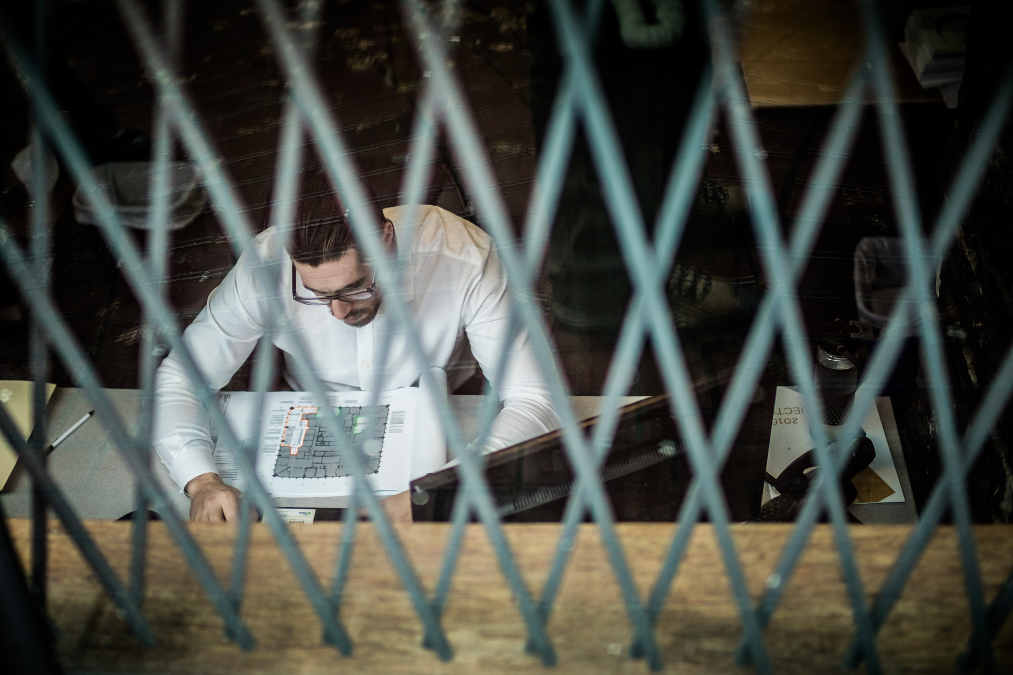 Canon EOS 5DS R sample photo. Working people photography