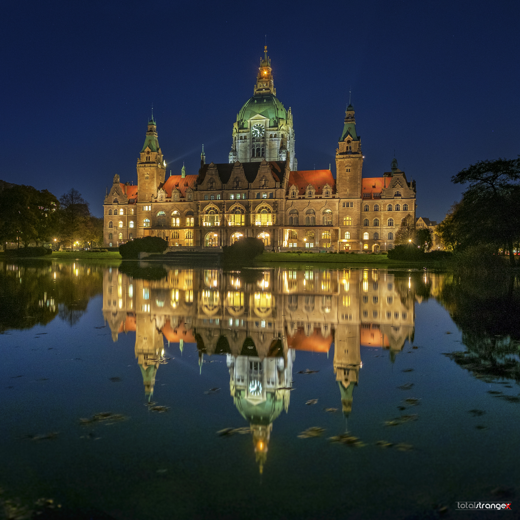 Fujifilm X-E1 + Fujifilm XF 14mm F2.8 R sample photo. Hannover classic photography