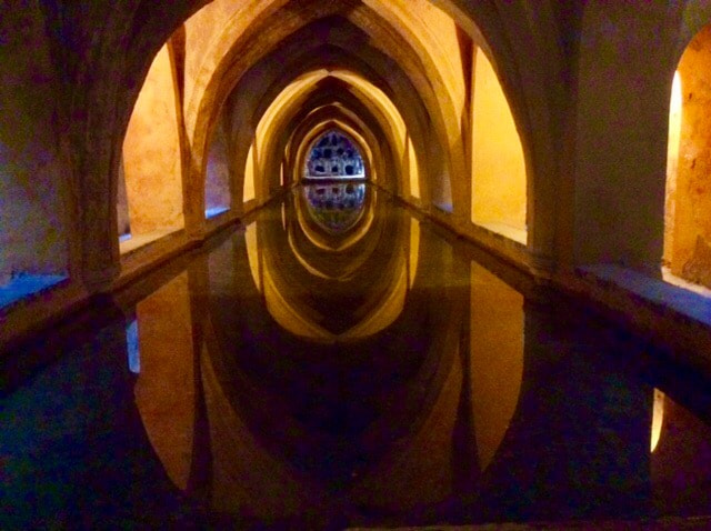 Apple iPad mini 3 sample photo. Alcazar in siviglia, bath photography