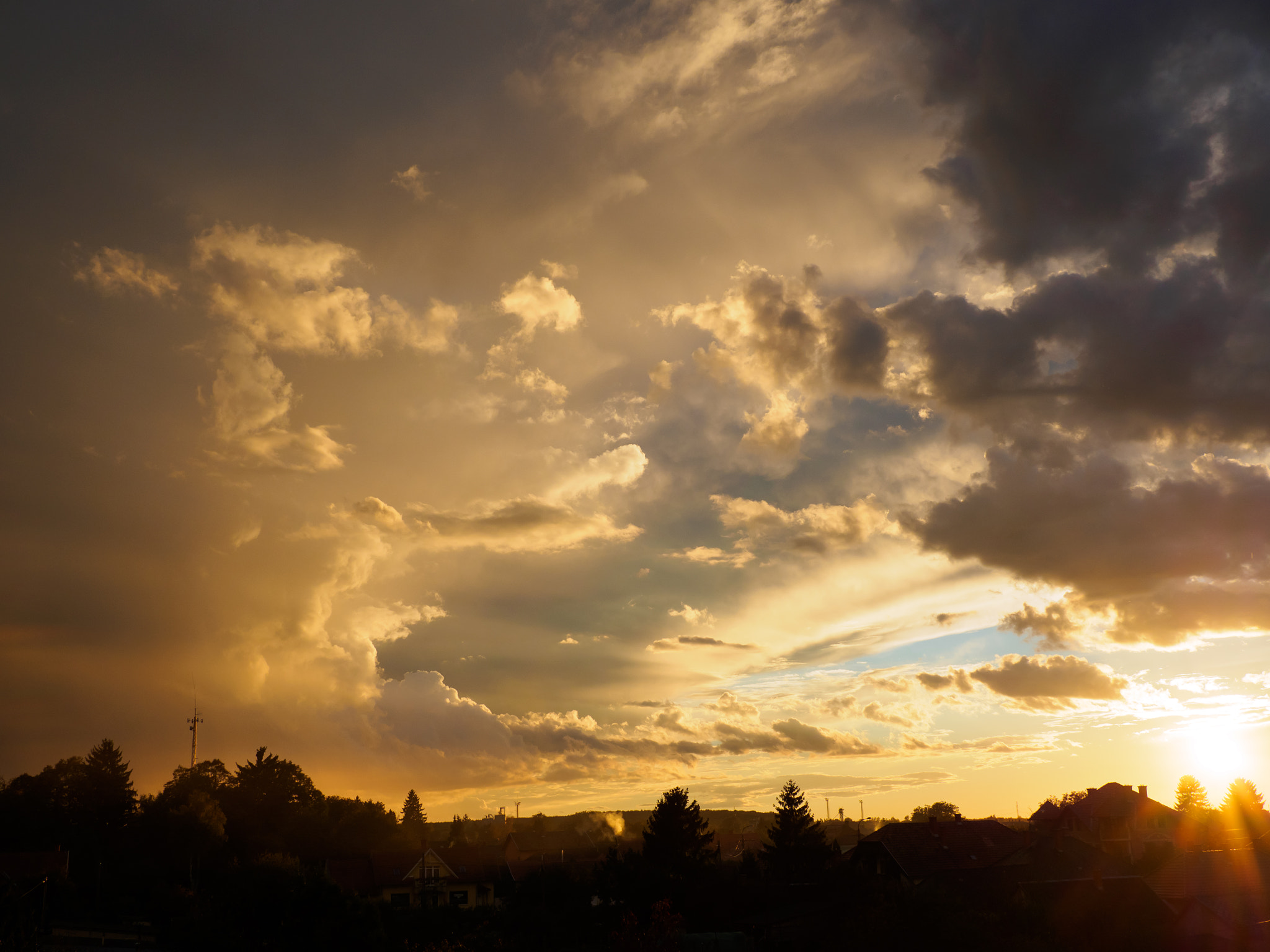 Olympus OM-D E-M10 + Panasonic Lumix G 20mm F1.7 ASPH sample photo. After storm photography
