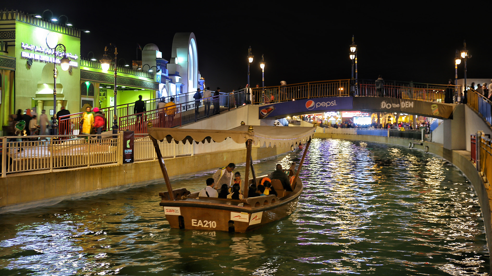 Canon 24-70mm sample photo. Global village, dubai photography