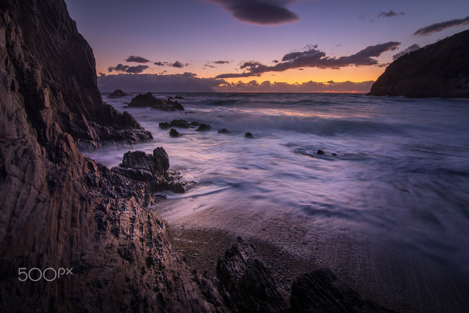 Tokina AT-X 16-28mm F2.8 Pro FX sample photo. 06:45 photography