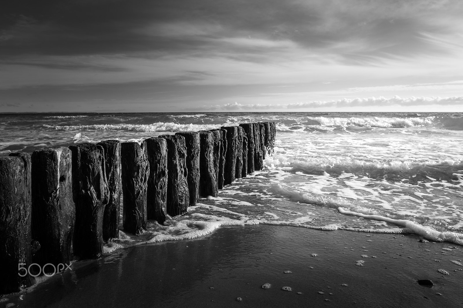 Samsung NX11 sample photo. By the sea photography