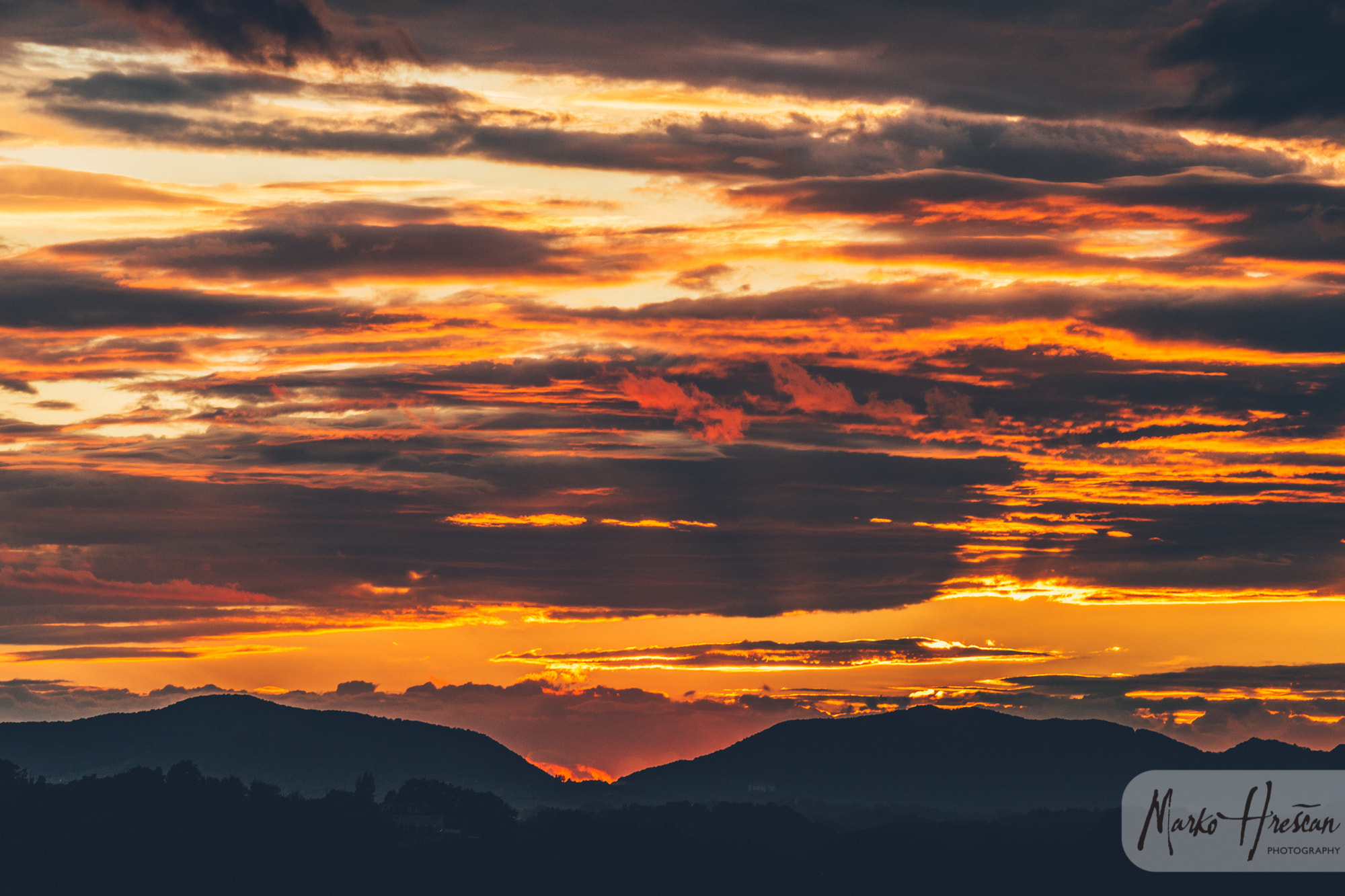 Canon EOS 6D + Canon EF 200mm F2.8L II USM sample photo. Burning sunset photography