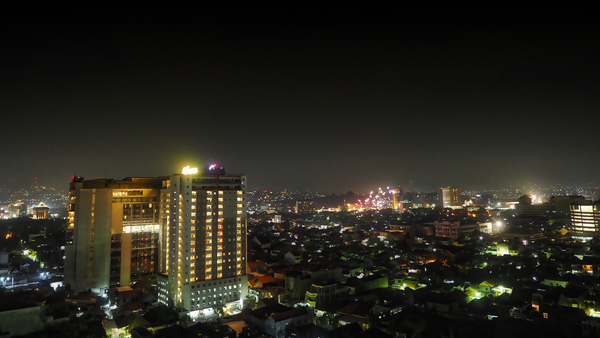 Olympus PEN-F + OLYMPUS M.12mm F2.0 sample photo. Nightscape photography