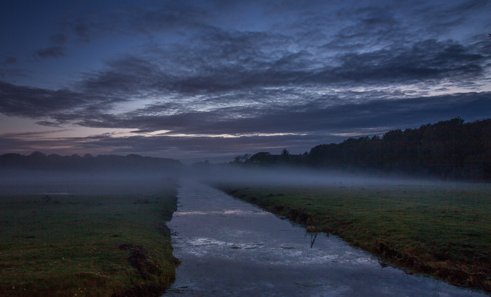 Canon EOS 50D sample photo. Rolling evening fog photography