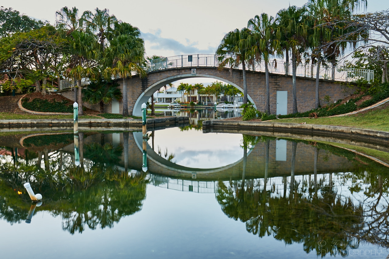 Canon EF 16-35mm F4L IS USM sample photo. Reflection photography