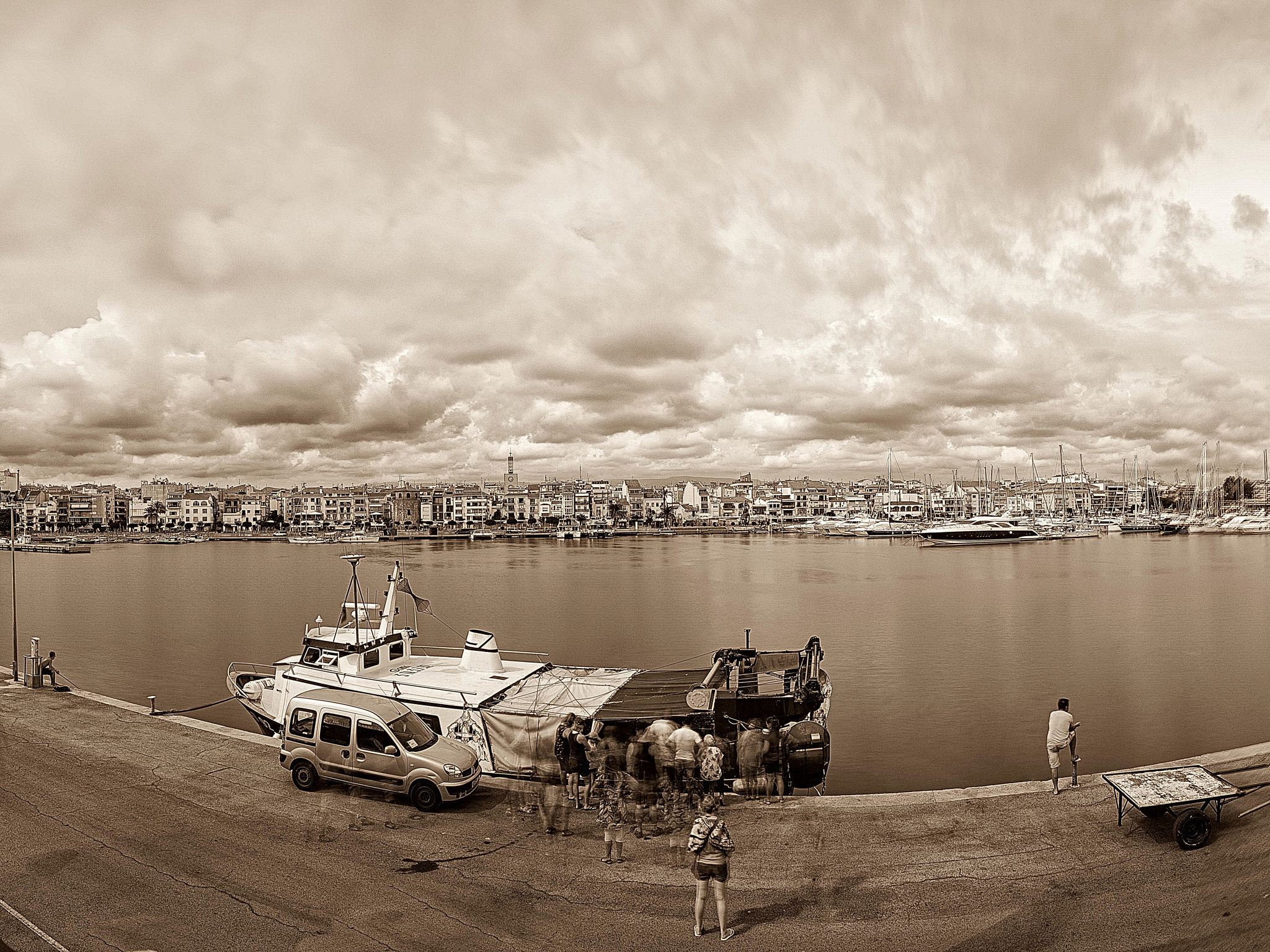 Sony SLT-A77 sample photo. Tomeox fishing boat photography